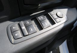 2017 Ram 1500 - Image 39