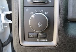 2017 Ram 1500 - Image 38