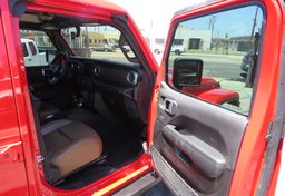 2020 Jeep Wrangler Unlimited - Image 20