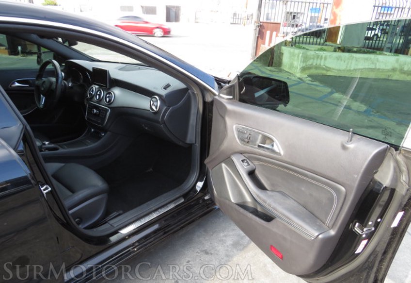2014 Mercedes-Benz CLA-Class - Image 19