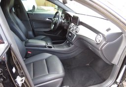 2014 Mercedes-Benz CLA-Class - Image 21