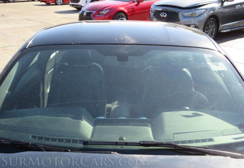 2020 Ford Mustang - Image 13