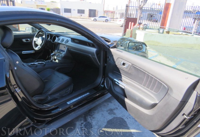 2020 Ford Mustang - Image 20