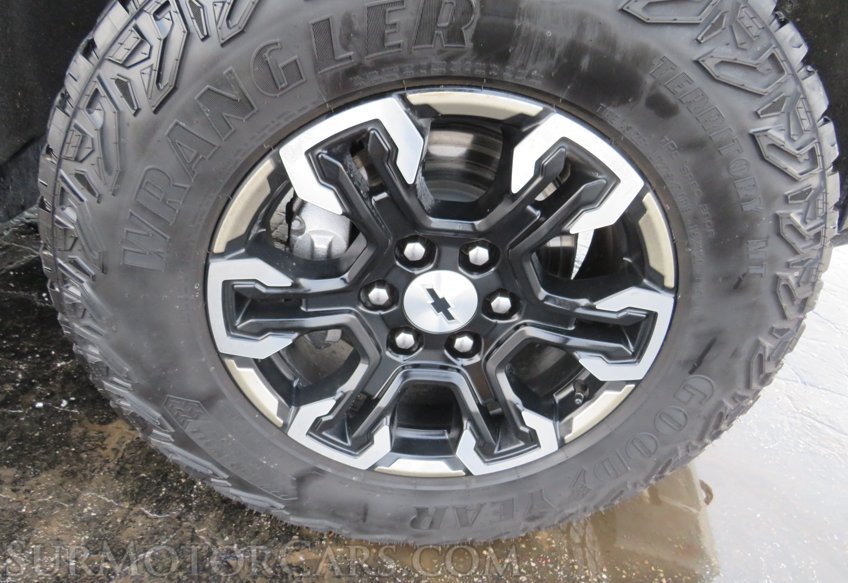 2023 Chevrolet Silverado 1500 ZR2 - Image 46