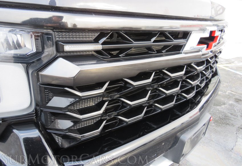 2023 Chevrolet Silverado 1500 ZR2 - Image 28