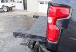 2023 Chevrolet Silverado 1500 ZR2 - Image 38