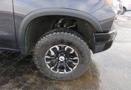 2023 Chevrolet Silverado 1500 ZR2 - Image 45