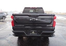 2023 Chevrolet Silverado 1500 ZR2 - Image 14