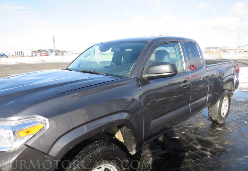 2022 Toyota Tacoma 4WD - Image 14