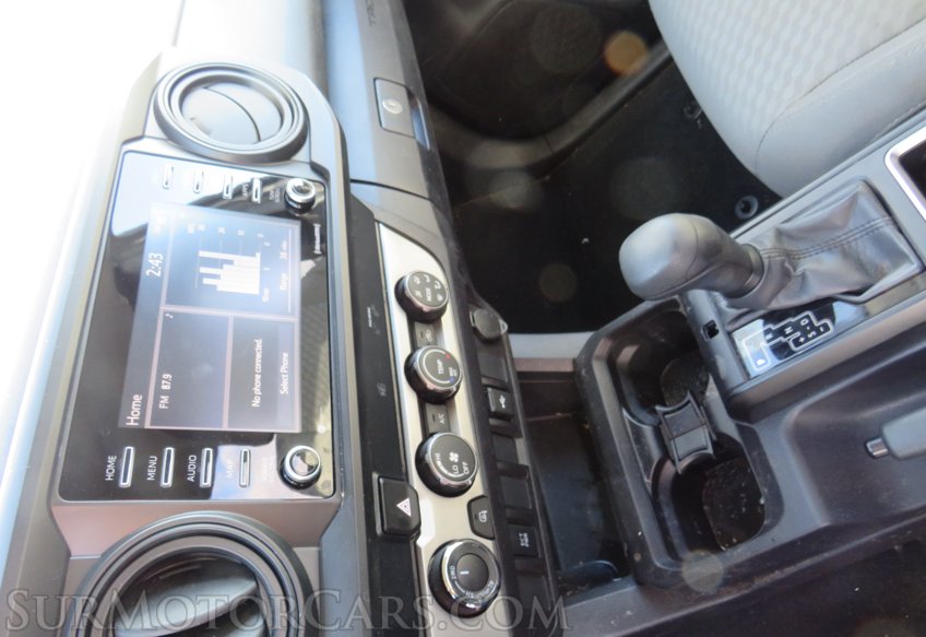 2022 Toyota Tacoma 4WD - Image 32