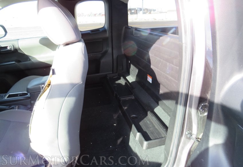 2022 Toyota Tacoma 4WD - Image 29