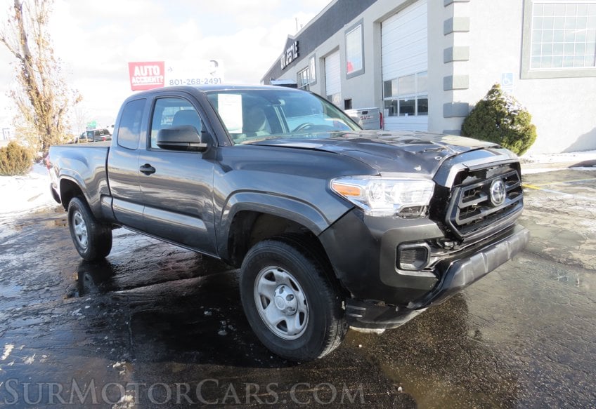 2022 Toyota Tacoma 4WD - Image 3