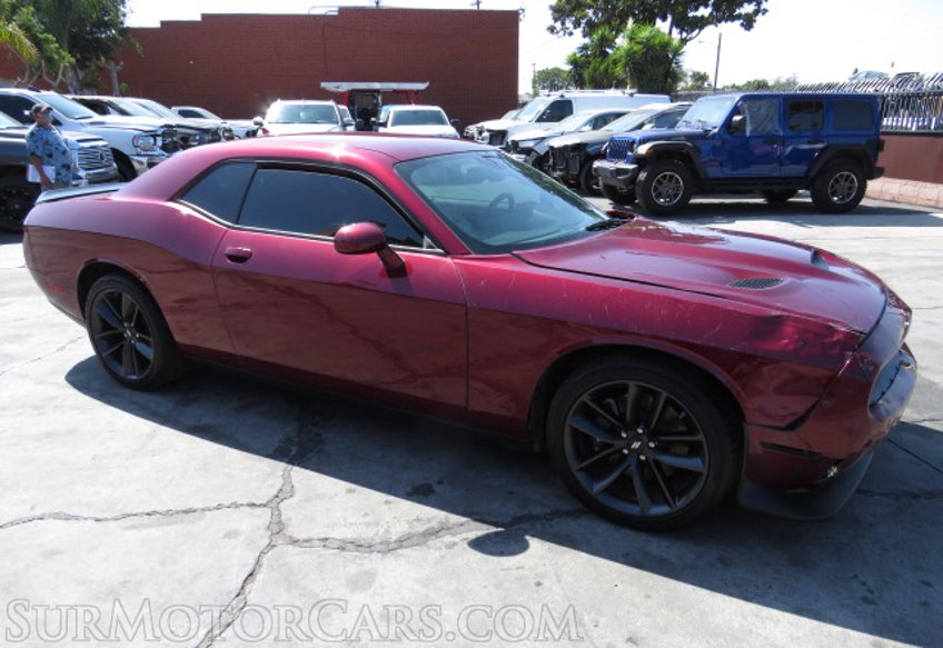 2019 Dodge Challenger - Image 2