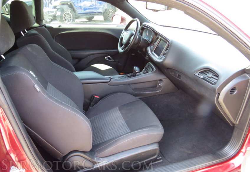 2019 Dodge Challenger - Image 28
