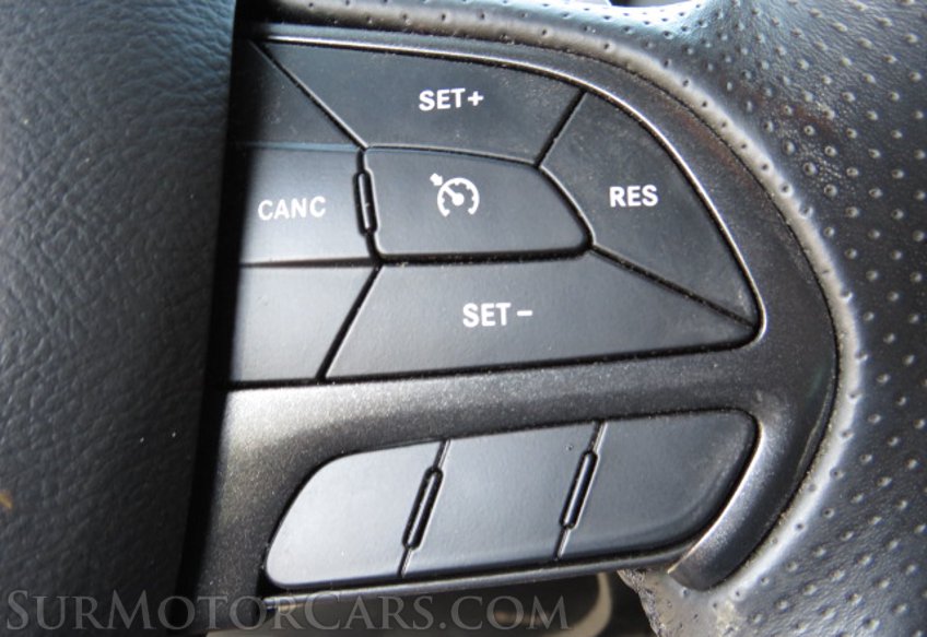 2019 Dodge Challenger - Image 34