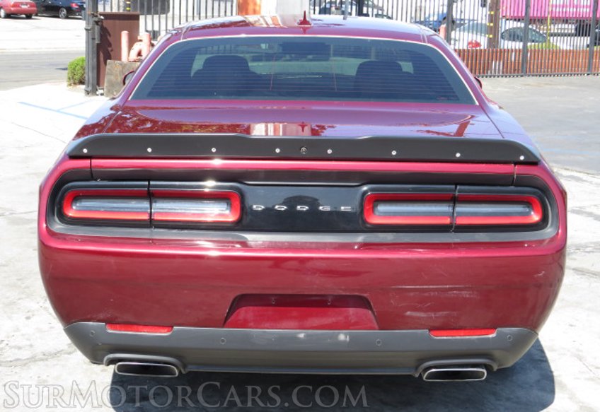 2019 Dodge Challenger - Image 14