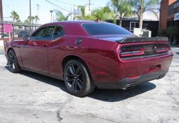 2019 Dodge Challenger - Image 7