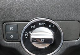 2018 Infiniti QX30 - Image 39