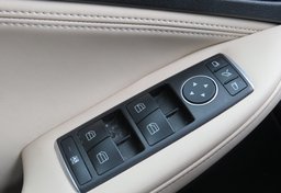 2018 Infiniti QX30 - Image 48