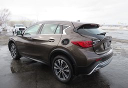2018 Infiniti QX30 - Image 6
