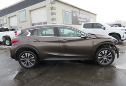 2018 Infiniti QX30 - Image 9