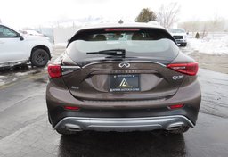 2018 Infiniti QX30 - Image 11