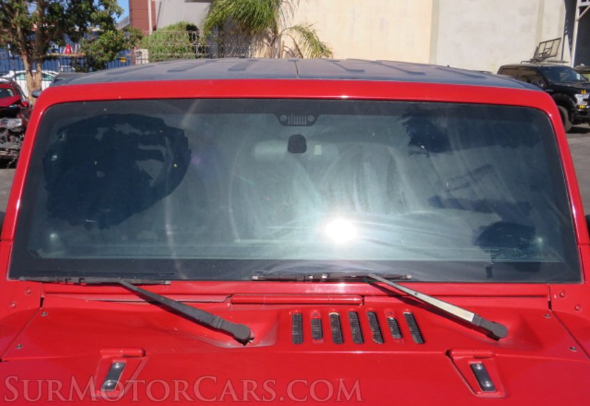 2014 Jeep Wrangler Unlimited - Image 16