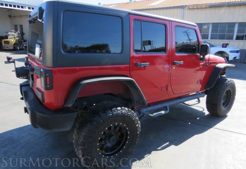 2014 Jeep Wrangler Unlimited - Image 10