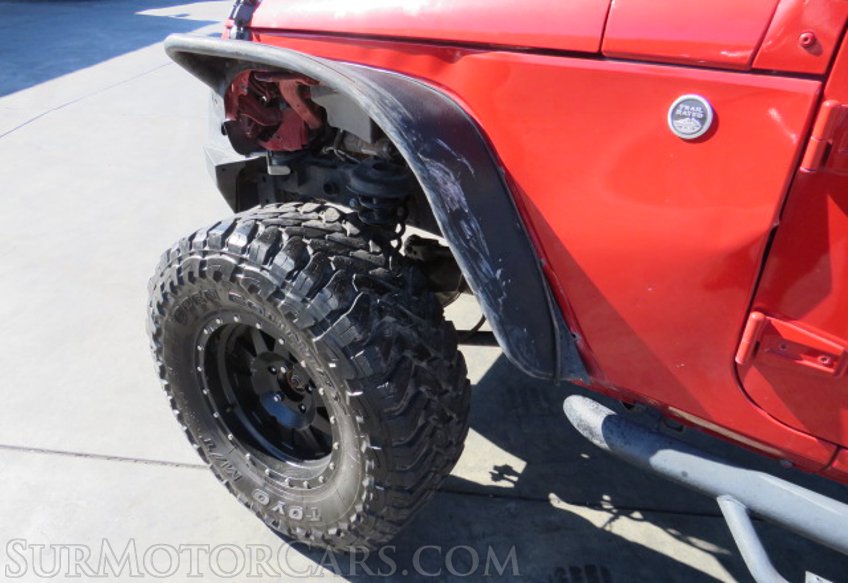 2014 Jeep Wrangler Unlimited - Image 11