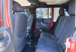 2014 Jeep Wrangler Unlimited - Image 29