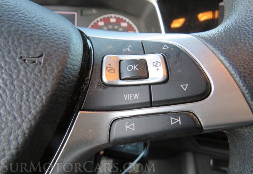 2019 Volkswagen Jetta - Image 43