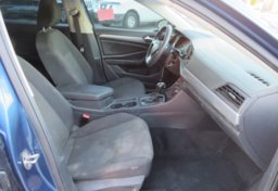 2019 Volkswagen Jetta - Image 24