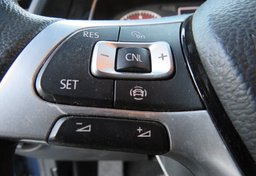 2019 Volkswagen Jetta - Image 41