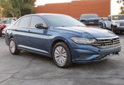 2019 Volkswagen Jetta - Image 3