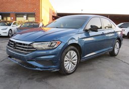 2019 Volkswagen Jetta - Image 4