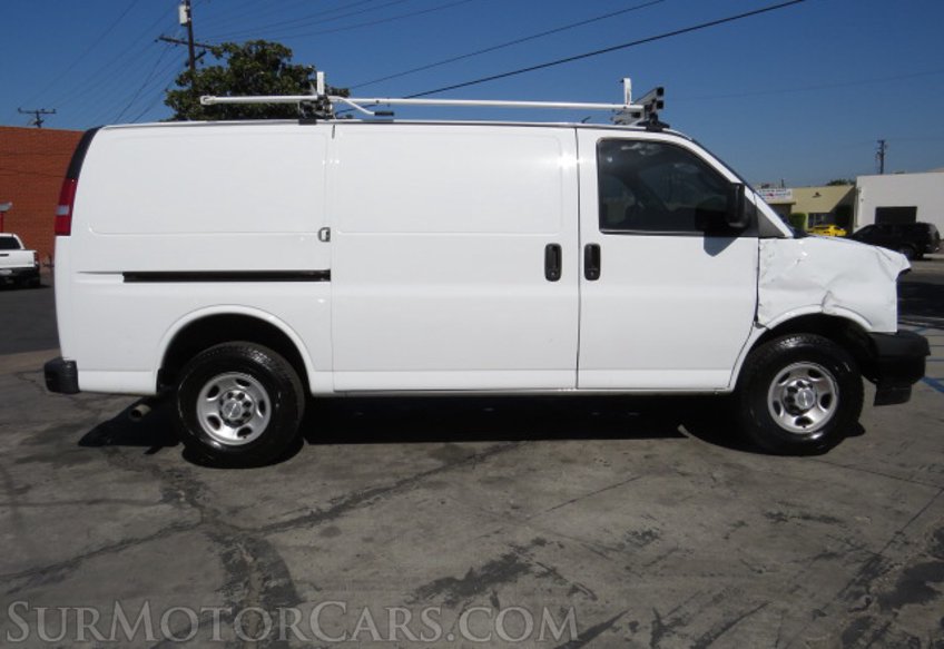 2019 Chevrolet Express Cargo Van - Image 10