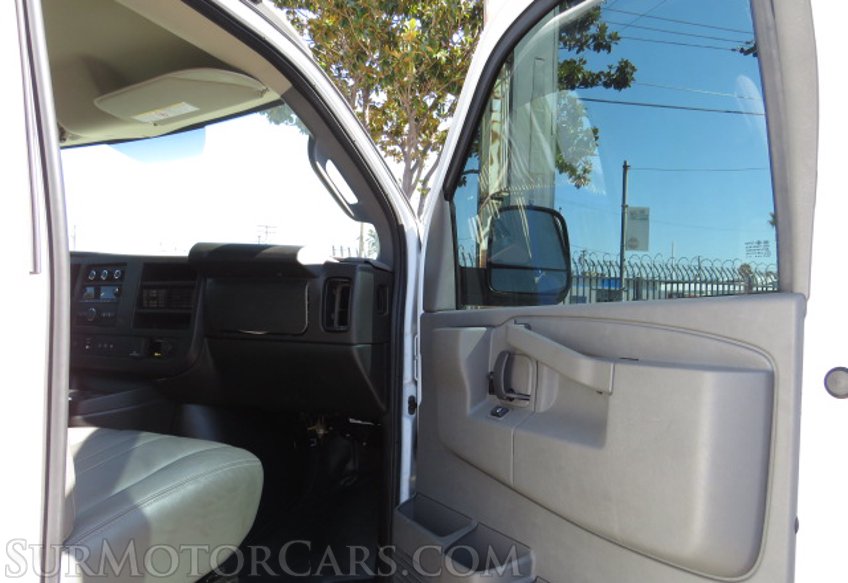 2019 Chevrolet Express Cargo Van - Image 21