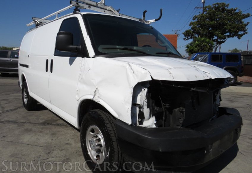 2019 Chevrolet Express Cargo Van - Image 3
