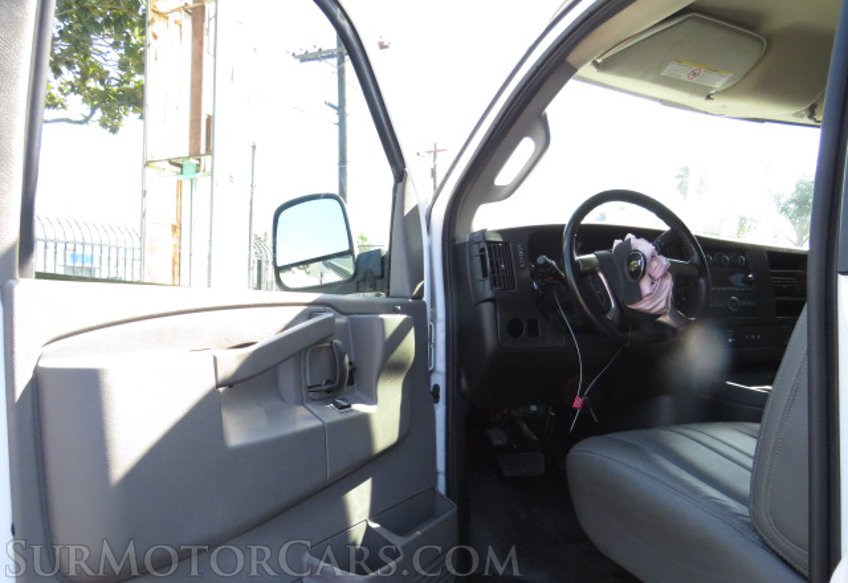 2019 Chevrolet Express Cargo Van - Image 20