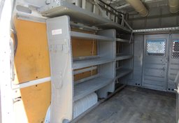 2018 Nissan NV Cargo - Image 36