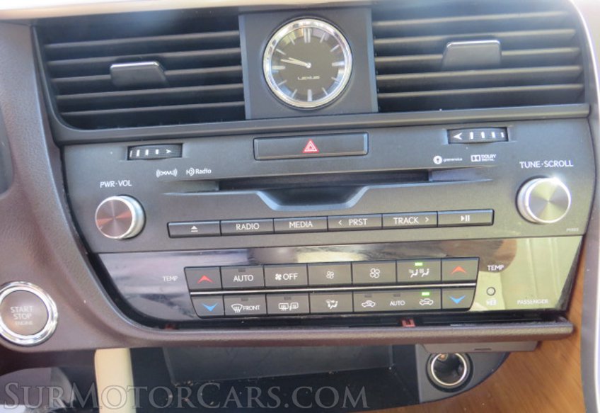 2017 Lexus RX - Image 40