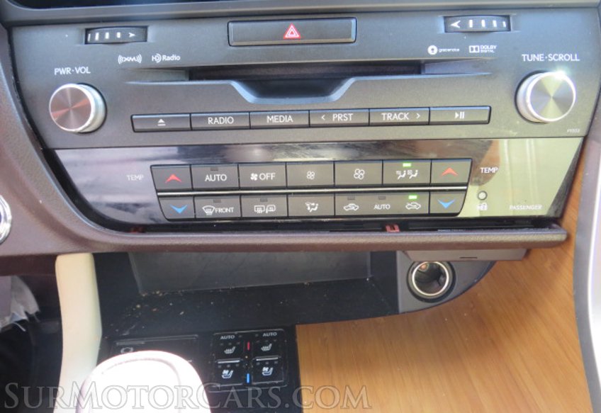 2017 Lexus RX - Image 41