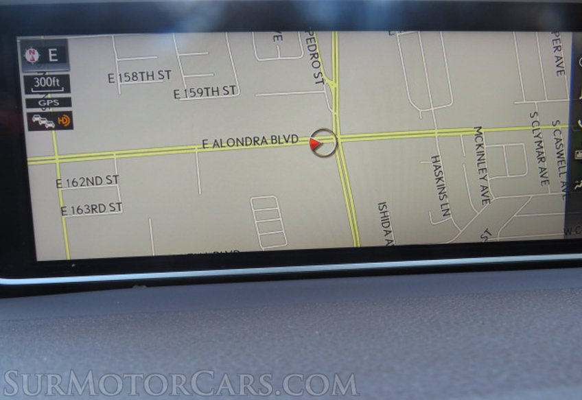 2017 Lexus RX - Image 37