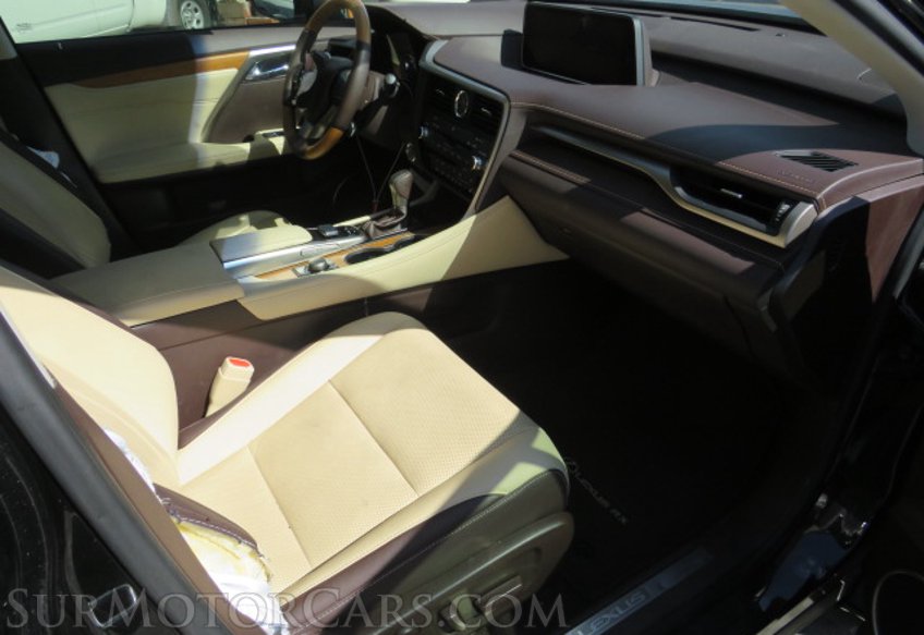 2017 Lexus RX - Image 26