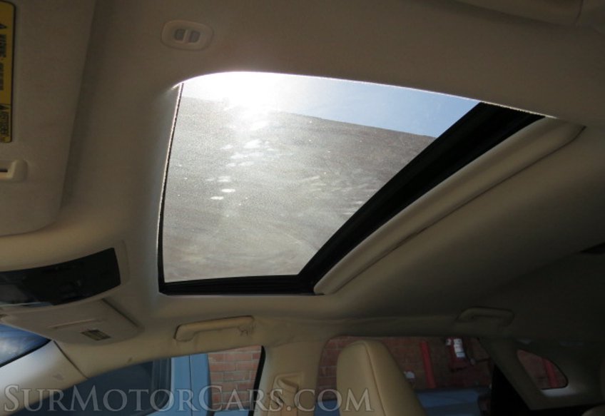 2017 Lexus RX - Image 34