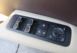 2017 Lexus RX - Image 56