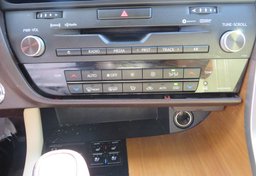 2017 Lexus RX - Image 41