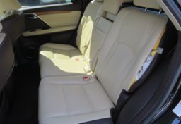 2017 Lexus RX - Image 31