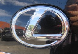 2017 Lexus RX - Image 17