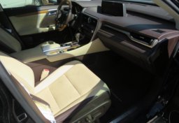 2017 Lexus RX - Image 26